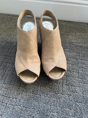 Kenneth Cole Reaction